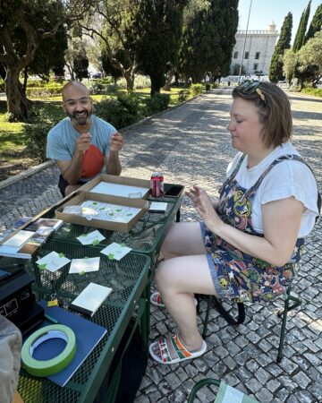 Makers Move on the street of Lisbon talking with bypassers about freedom.