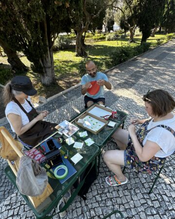 Makers Move on the street of Lisbon talking with bypassers about freedom.